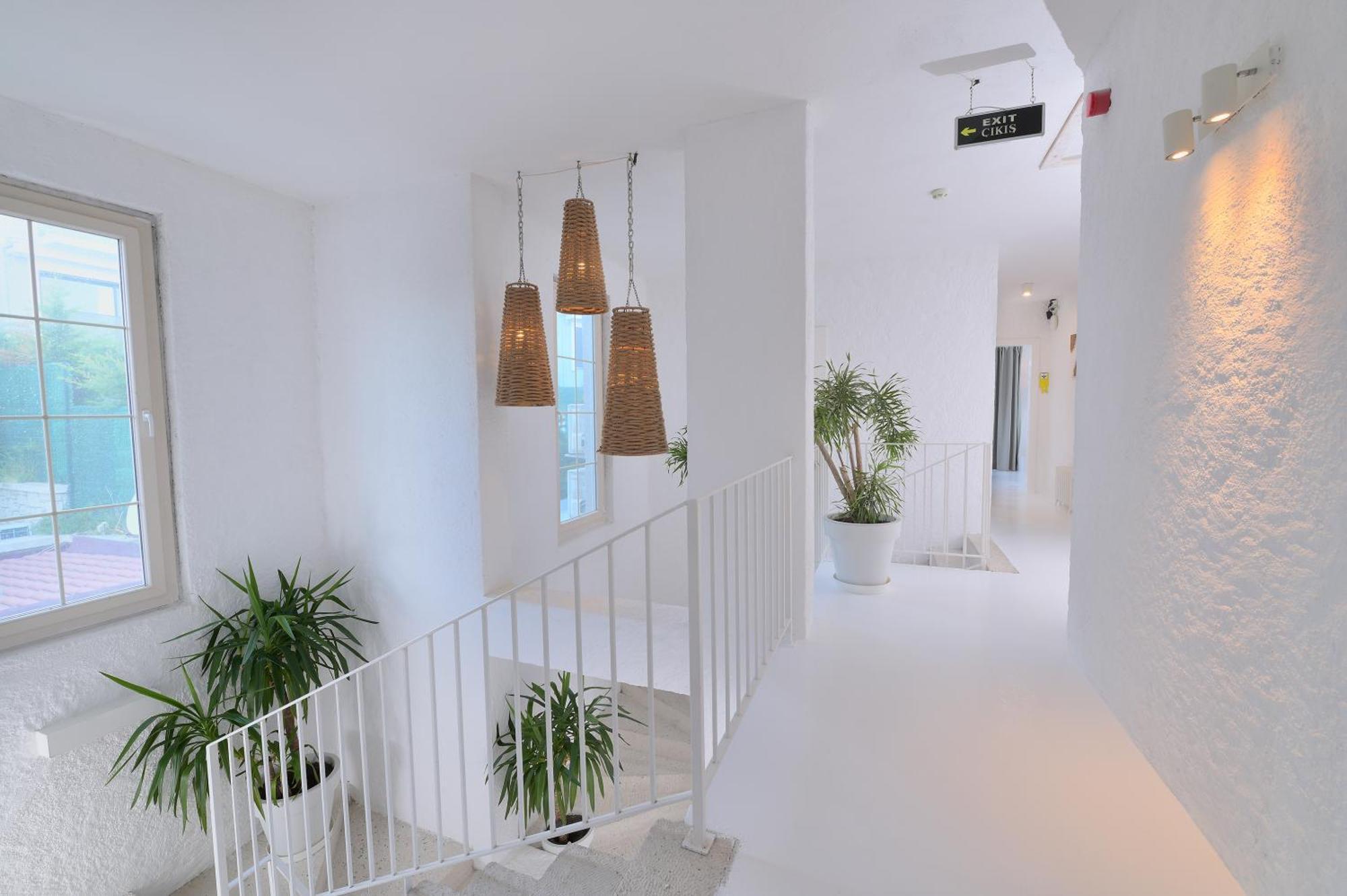 Peremere Alacati Otel Экстерьер фото