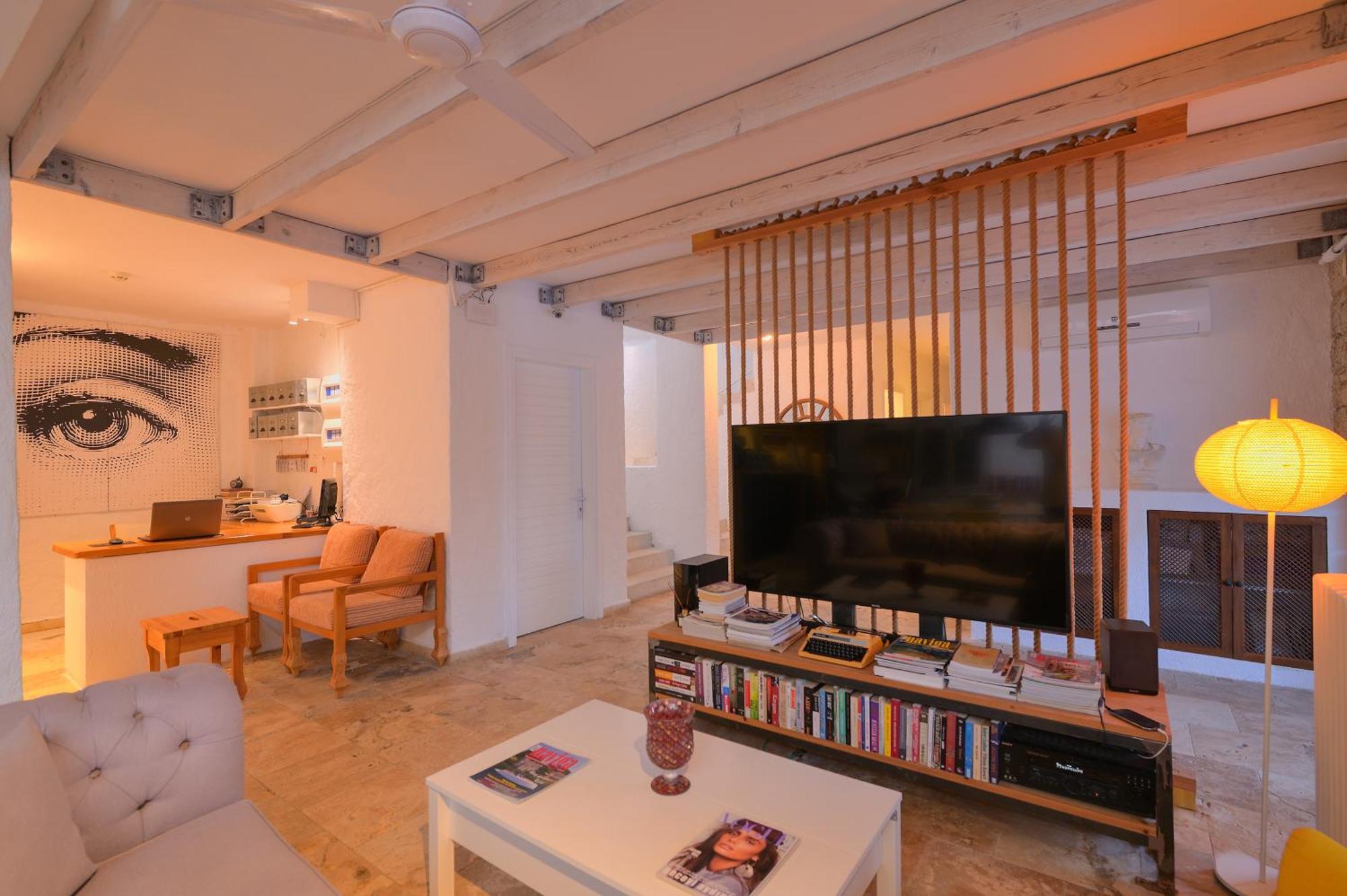 Peremere Alacati Otel Экстерьер фото